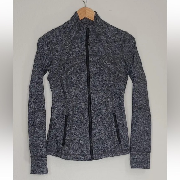 lululemon athletica Jackets & Blazers - Lululemon Define Jacket Heathered Black Full Zip Grey Size 6 Womens